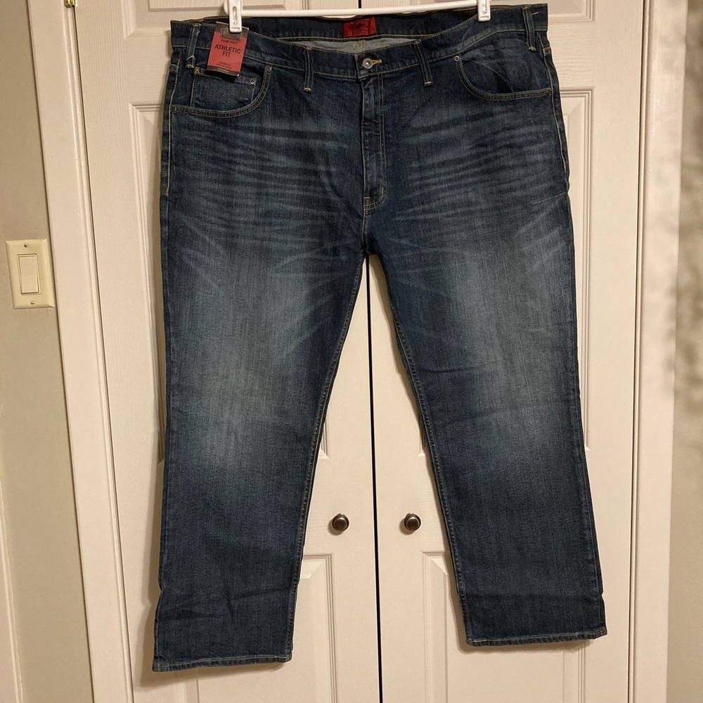 Foundry Athletic Fit tapered leg flex denim jeans size 50 X 30